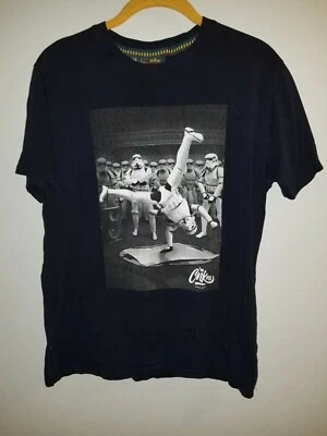 Camiseta Masculina M Suporte de Mão Storm Trooper Chunk Clothing Co Star Wars Stormtrooper - Imagem 1 de 4