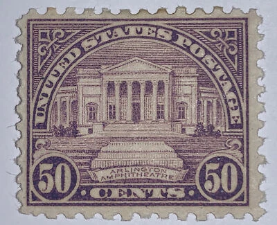 Sellos de viaje: estampillas de Estados Unidos de 1931 # 701, como nuevas, OG, LH, ANFITEATRO ARLINGTON DE 50 CENTAVOS Foto 1 de 4