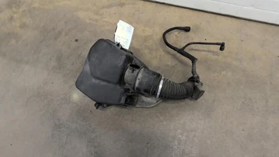 Used Air Cleaner Assembly fits: 2017 Chevrolet Cruze VIN B 4th digit New Style G — 第 1/4 张图片