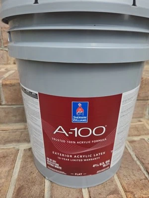 Exterior plano Sherwin Williams A-100 de 5 galones color beige claro Foto 1 de 2