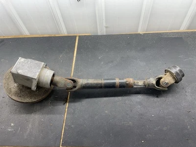 Used Cub Cadet 3208 (3000 Series) Mower Deck Gearbox, pulley, And Driveshaft - Image 1 of 3
