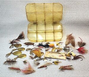 Large Lot Vintage FlyRod Lure Flies in Box Streamers - Trout Bluegill