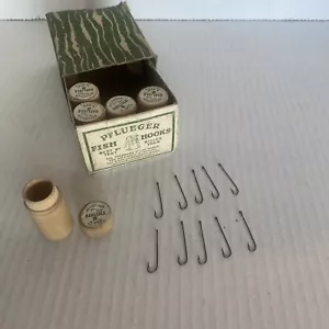 Vintage PFLUEGER Bull Dog Carlisle Hooks #8921 Size 8 Dealer Box-5 With 10 Hooks - Picture 1 of 6