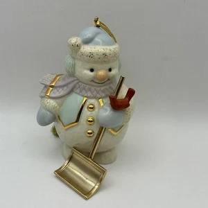 LENOX PUPAZZO DI NEVE CON CARDINALE ROSSO E ORNAMENTO PALA - Foto 1 di 10