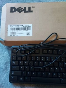 Dell Genuine USB Wired Keyboard, Black KB212-B +1 free - Picture 1 of 2