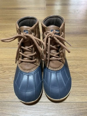 Sperry Big Kids 咸水鸭靴棕色/海军蓝防水尺寸 2 — 第 1/4 张图片
