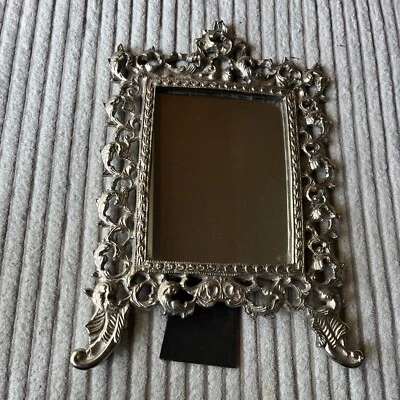 Marco de fotos victoriano de metal fundido plateado ornamentado detallado 16x11"" Foto 1 de 4