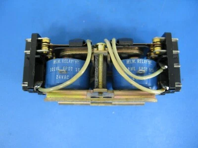 Milwaukee Relays 102ML-6PDT-24VAC 20031-82 10A 24VAC 6PDT Relay - Image 1 of 4