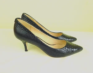 Moda In Pelle Size 38 UK 5 Black Patent Leather Moc Croc Court Shoes Mid Heel - Picture 1 of 6