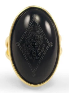 Anillo Duquesa Pi Beta Phi Hermandad - Enchapado en oro 14k y ónix negro - ¡Nuevo!¡! - Imagen 1 de 5