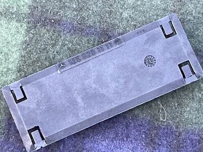 Placa de interruptor térmico Mercedes-Benz R129 SL500 Foto 1 de 3