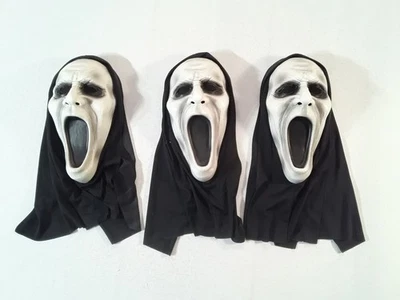 Three (3) Silent Screamer Ghost Face PVC Character Costume Mask - Image 1 of 4