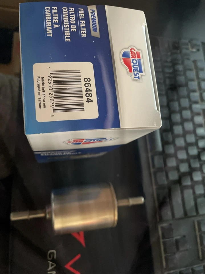 Filtro de combustible CARQUEST 86484 para Canyon, Savana, Caprice, Colorado, Cadillac, Buick Foto 1 de 1