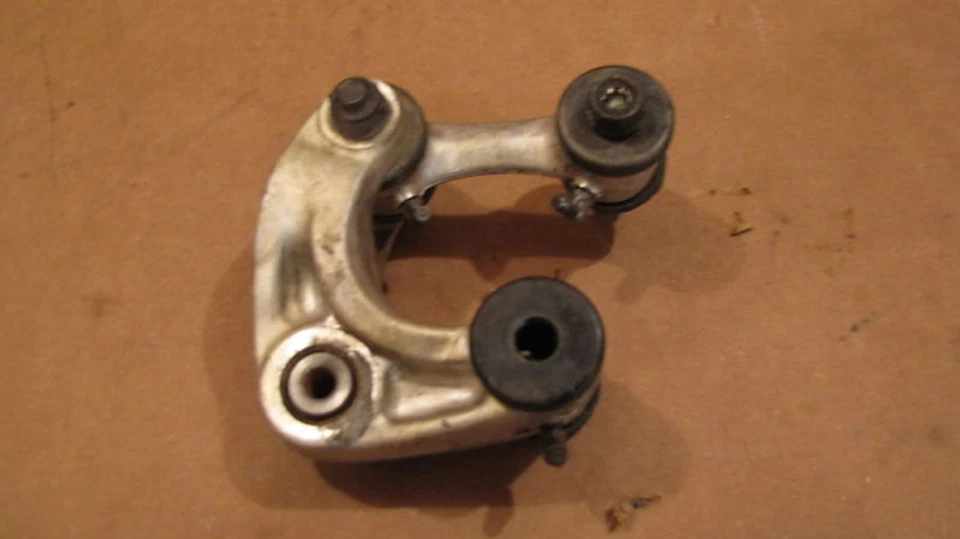 HONDA XR600R 1985 LIGAÇÃO TRASEIRA XR250 XR350 XR500 - Imagem 1 de 1