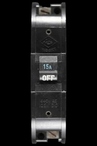 LUPUS 15 AMP MCB CIRCUIT BREAKER 440V MIDGET - Picture 1 of 6
