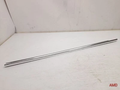 2008 BMW 535xi 535i 528i 528xi E60 E61 Front Left Door Weatherstrip Molding  - Image 1 of 4