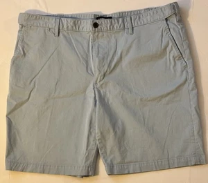Lands End Mens Light Blue Bermuda Shorts Slash Pockets Flat Front Size 40 - Picture 1 of 9
