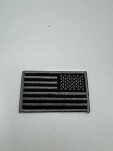 USA AMERICAN FLAG GRAY AND BLACK 3 1/2" Iron On Patch Biker - Picture 1 of 2