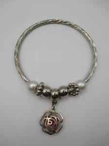 Chico's silberfarben Armreif Bettelarmband Kunstperlen baumeln Rose mit Perlen 8 Zoll - Bild 1 von 6