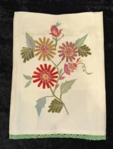 Tea Towel April Cornell Embroidered Single TEA TOWEL  19x14 New W Tags 2 Avail - Picture 1 of 3