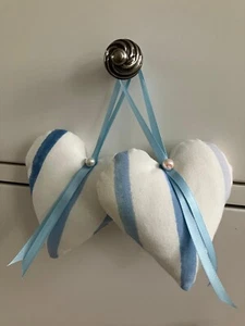 2 x Corazones Colgantes Laura Ashley - Rayas Pinturadas Azul Hecho a Mano - Imagen 1 de 3