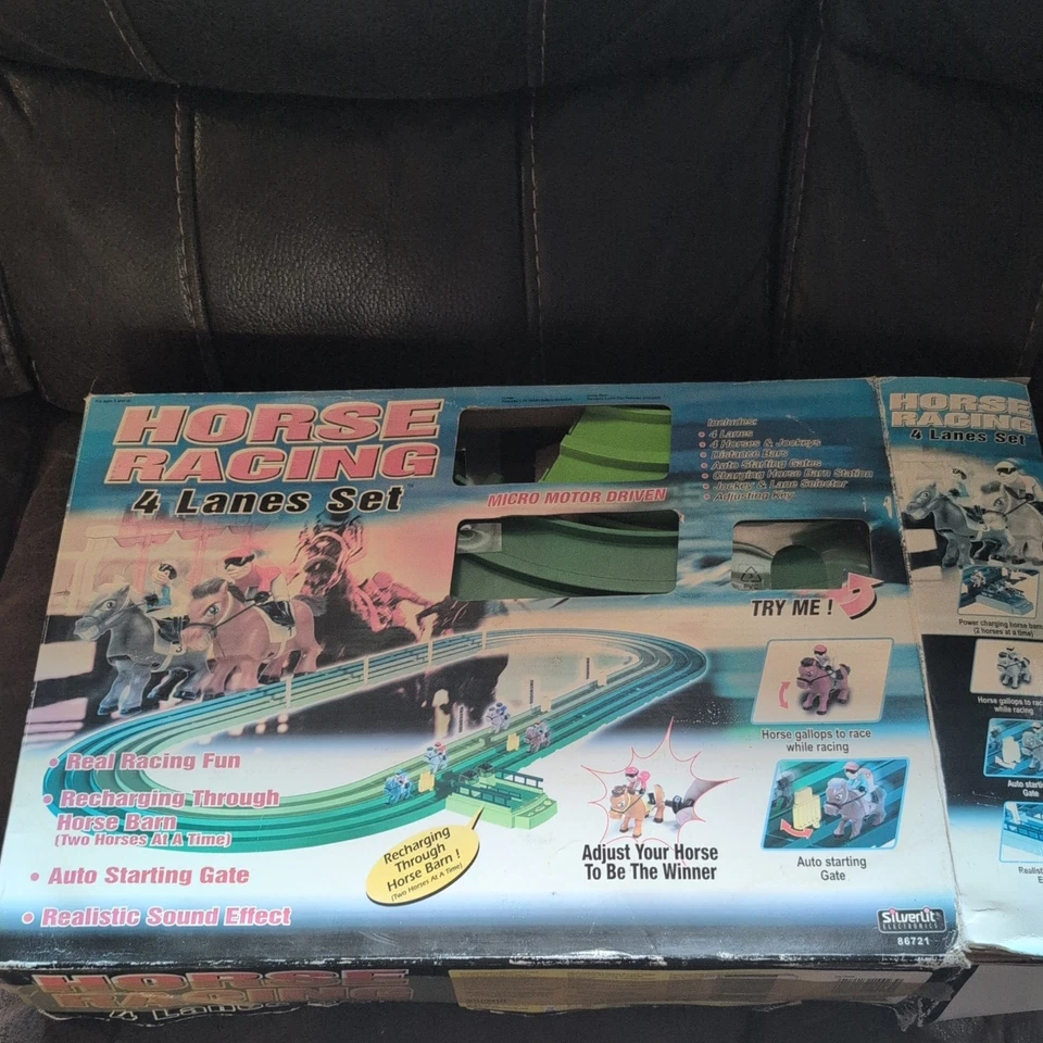 HORSE RACING 4 LANES - GAME SILVERLIT TOYS 2004 / Vintage / Untested - Image 1 of 4