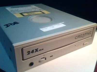 CD Drive IDE CR-585-B Creative 24Xmx CRE-BTB September 1997 IU09TB059CRB - Image 1 of 3