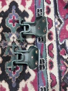 91-99 MITSUBISHI 3000GT / STEALTH Passenger RH DOOR HINGS PAIR - Picture 1 of 1