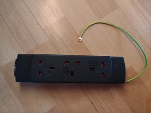 Elite Plus 3 Socket Under Desk Power Module 92K007GST - Photo 1/4