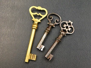 Lot 3 anciennes clés,clefs de meuble,Commode,Buffet,Placard,Serrure,Key,Chiave - Photo 1/4