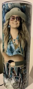 20oz Tumbler Featuring Lainey Wilson,  Country Music Singer. - Picture 1 of 4
