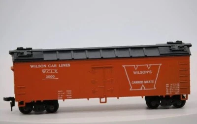 HO Scale "Wilson Car Lines-Wilson Canned Meats”  WCLX 2000 Freight Varney 1:87 - Image 1 of 4