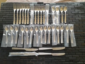 35 Argenteria Hampton Forge Tomodachi Cecilia acciaio inox satinato 18/10 Vietnam - Foto 1 di 13