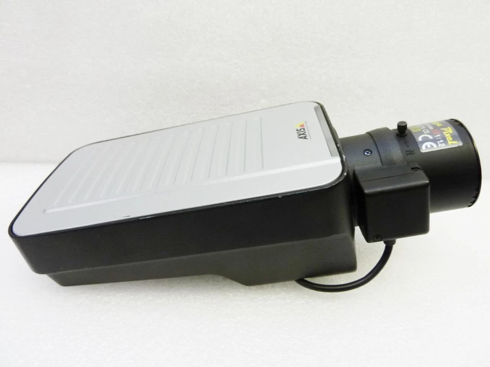 AXIS Q1614 高清 Surveillabnce IP PoE 网络摄像机 2.8-8 毫米 IR1:1.2 | 0550-001-01 — 第 1/1 张图片