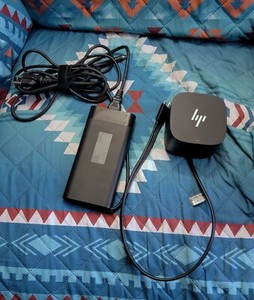 HP Thunderbolt Dock G2 mit Kombikabel und 230W Ladeadapter