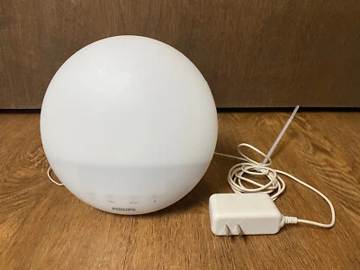 Philips Smart Sleep Wake-up Light Sunrise and Sunset HF3520 Clock/Radio READ - Image 1 of 4