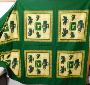 16 Quilt / Pillow John Deere "Nothing Runs Like a Deere" Fabric Panels 4 Yards - Picture 1 of 5