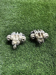 03-07 POLARIS PREDATOR 500 OEM FRONT BRAKE CALIPER MASTER CYLINDER Set L+R - Picture 1 of 4