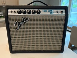 1969 Fender Vibro Champ Amplifier Silverface Very Nice Studio Amp Hear it ! - Picture 1 of 9