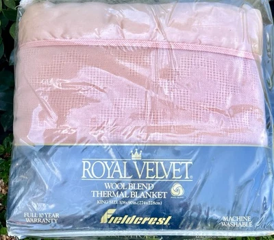 Blanket Royal Velvet KING Fieldcrest Wool Acrylic Pink  Satin TRIM USA Vintage - Image 1 of 4