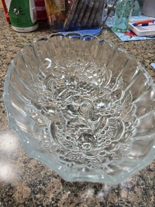 Lg Vintage Indiana Clear Glass Heavy Oval Footed Fruit Bowl Grapes/ leaves 12.5" - Picture 1 of 8