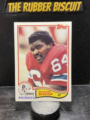 Richard Bishop #143 1982 Topps New England Patriots - Image 1 of 2