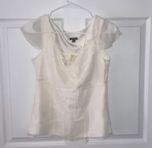 Ann Taylor beigefarbenes Oberteil Damengröße 2 Seide Shell Shirt neu neu mit Etikett cremefarben - Bild 1 von 3