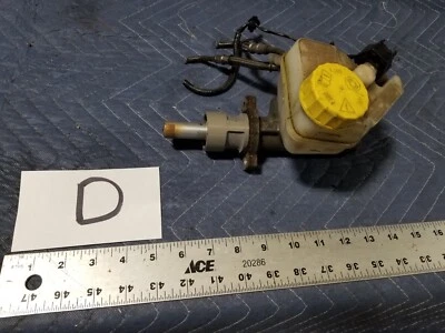 Jaguar X-Type 2002-2008 2,5 L X400 cilindro maestro de freno y depósito OEM #1949E Foto 1 de 4