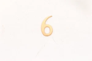 Anillo capitular reloj esfera número 6 o 9 - 11/16 pulgadas de alto - latón - YP928 - Imagen 1 de 2