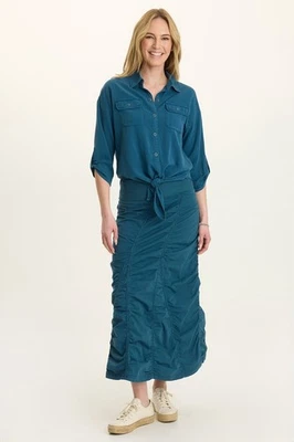 Maxi Falda Campesina Coreada XCVI, Pigmento Abismo Talla - M Foto 1 de 4