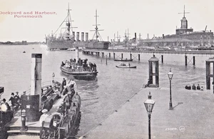 EOF 2 x Vintage Postcards of Portsmouth Dockyard featuring Battleships - Picture 1 of 2