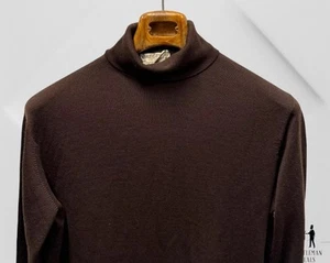 Vintage Jaeger London Chocolate Brown 100% Wool Turtle Neck Pullover Sweater M - Picture 1 of 9