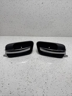 Chrysler 300 2005-2007 puerta lateral derecha e izquierda manija de puerta interior par OEM Foto 1 de 4