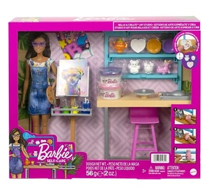 Barbie Atelier Del Artista Con Muñeca Y Accesorios HCM85 Mattel -Nuevo-Italia - Imagen 1 de 5